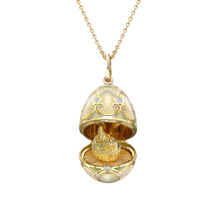 Faberge Palais Tsarskoye Selo Yellow Gold Locket With Hen Surprise - Gold